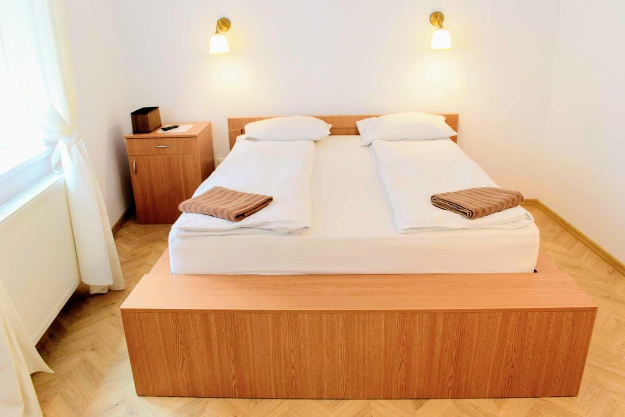 Apartament Turnul Pielarilor Studios ซีบิว ภายนอก รูปภาพ