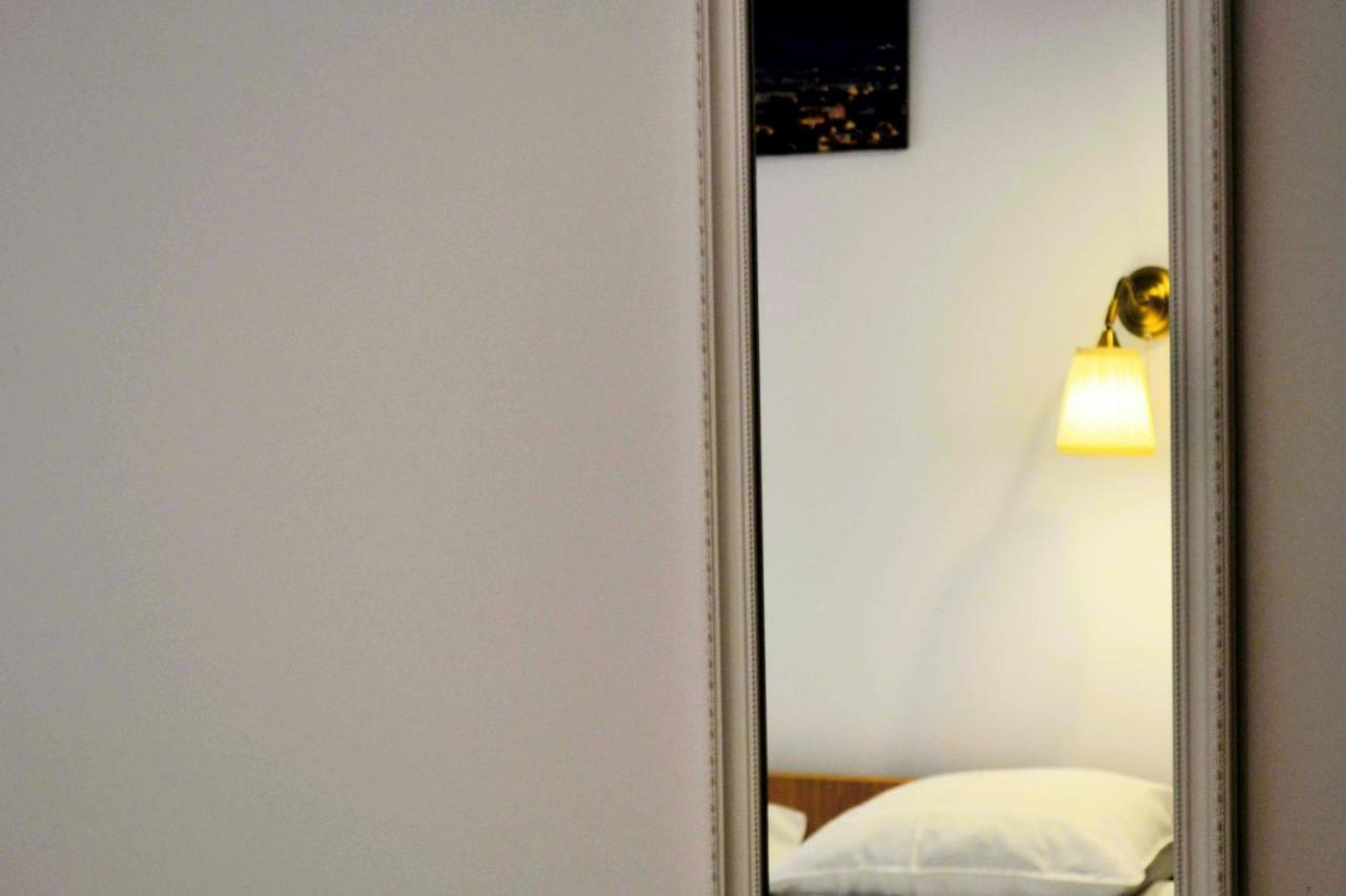 Apartament Turnul Pielarilor Studios ซีบิว ภายนอก รูปภาพ